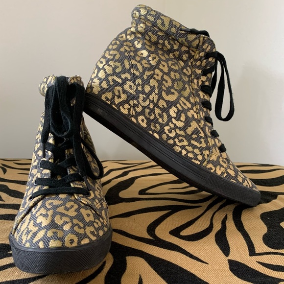 adidas u path run white